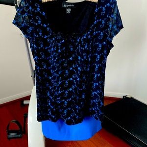 Super cute work outfit /separates.Make me an offer